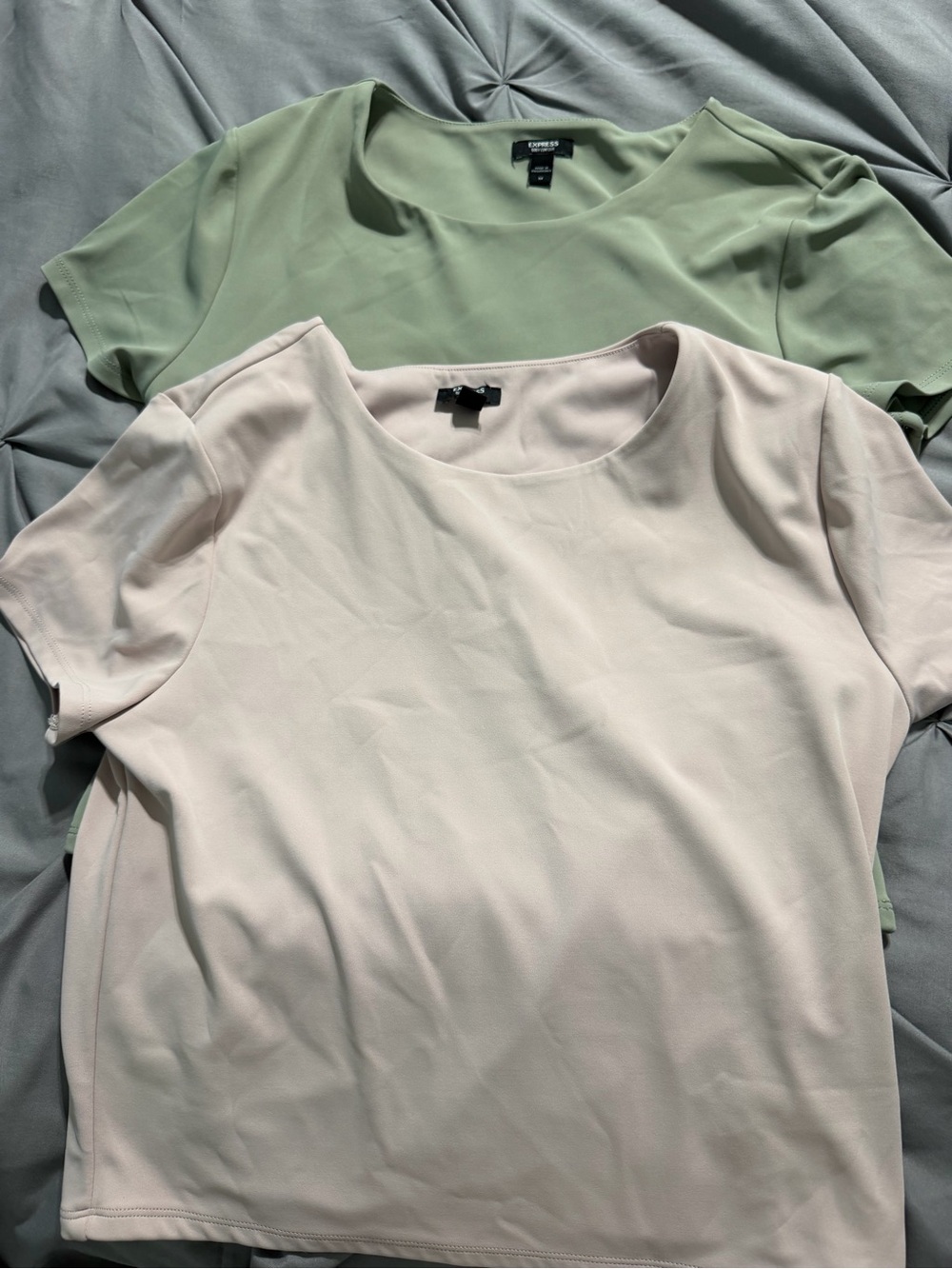 Express Contour Women's Scoop Neck Blouse by Express - Sage Green & Blush
